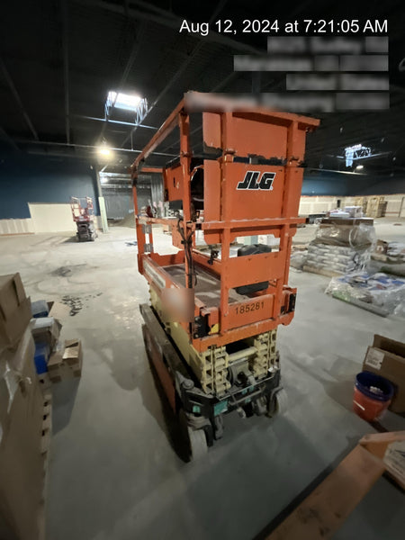 2021 JLG ES1932