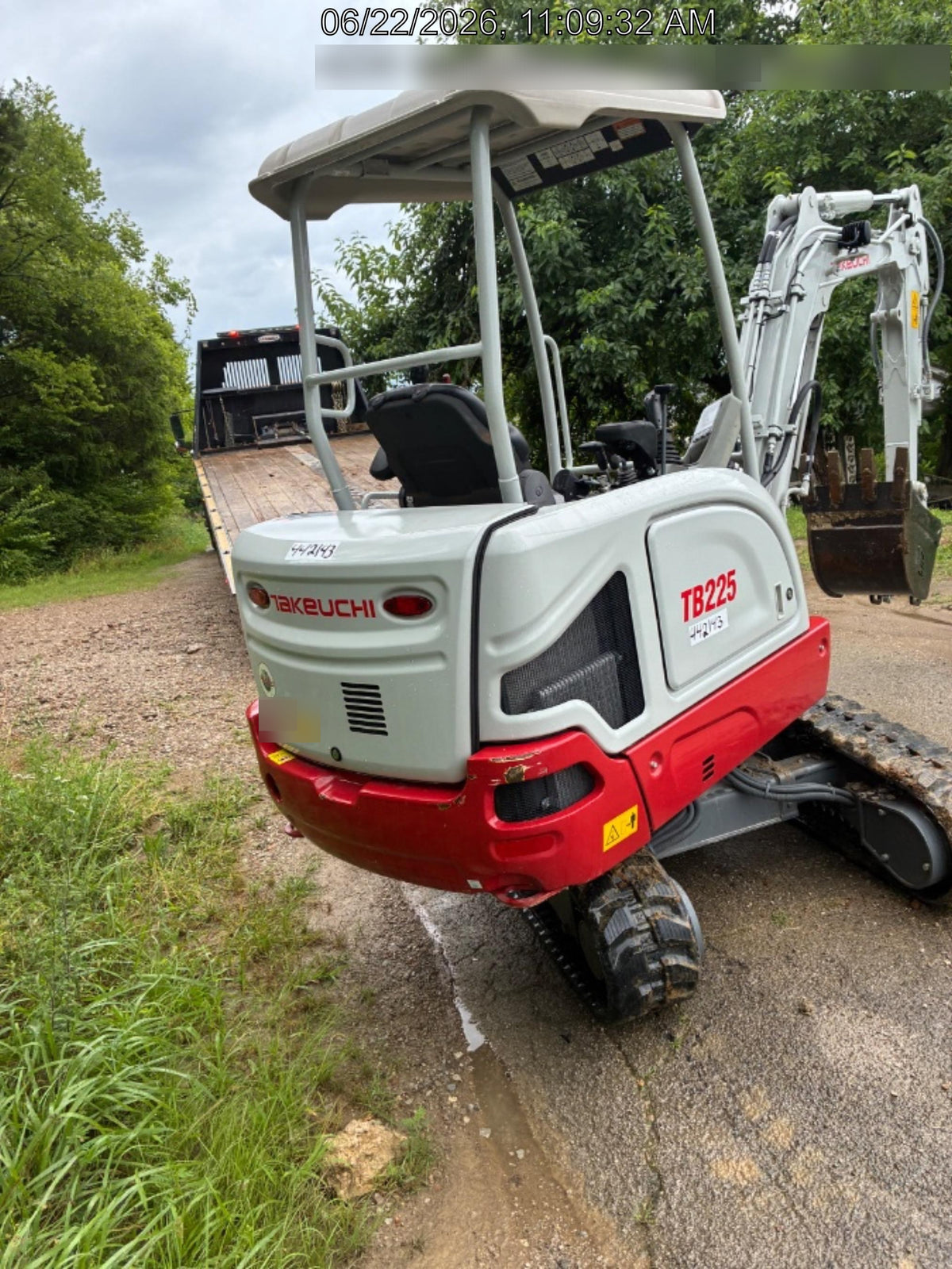 2023 TAKEUCHI TB225R