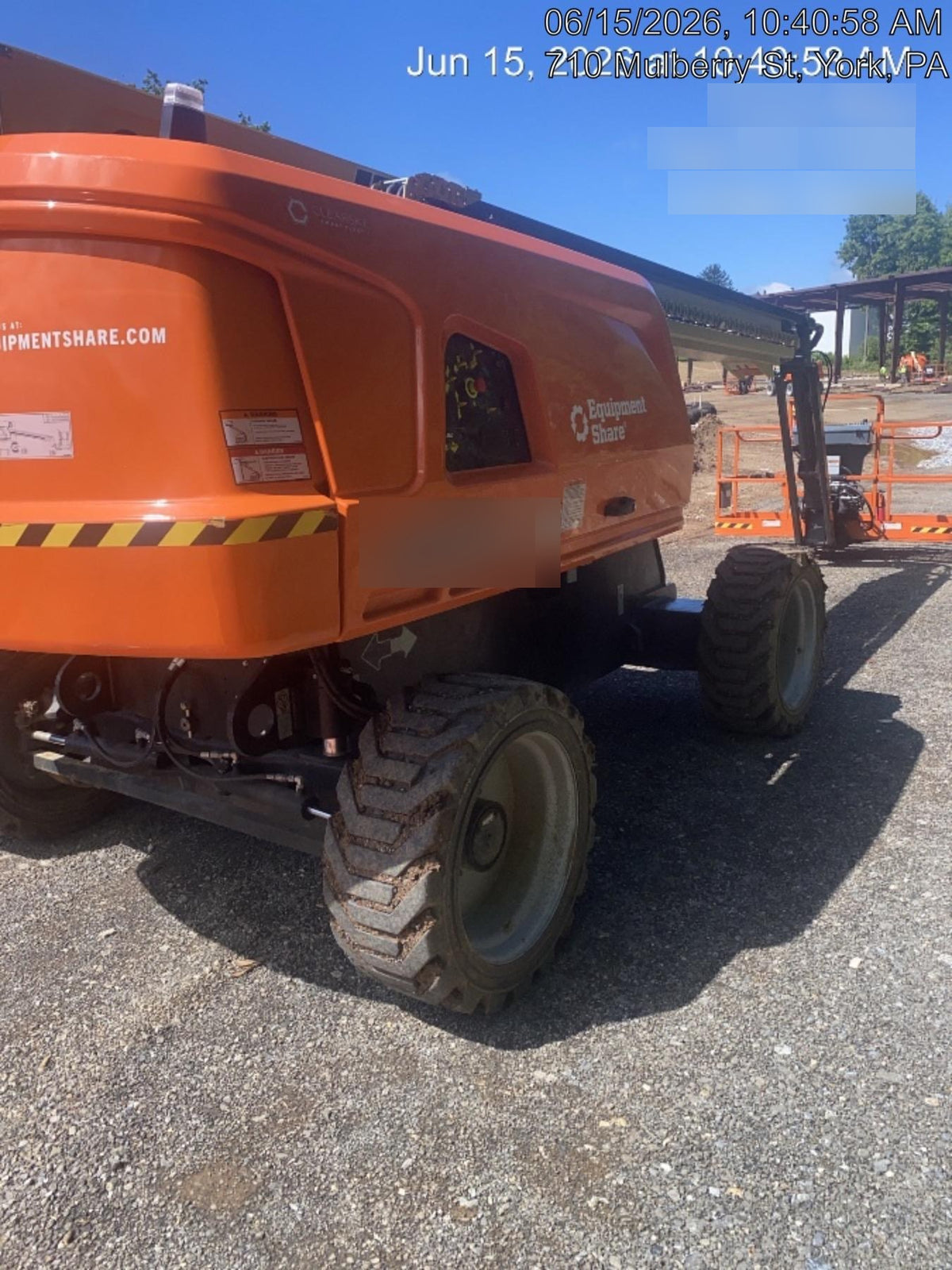 2025 JLG 660SJ