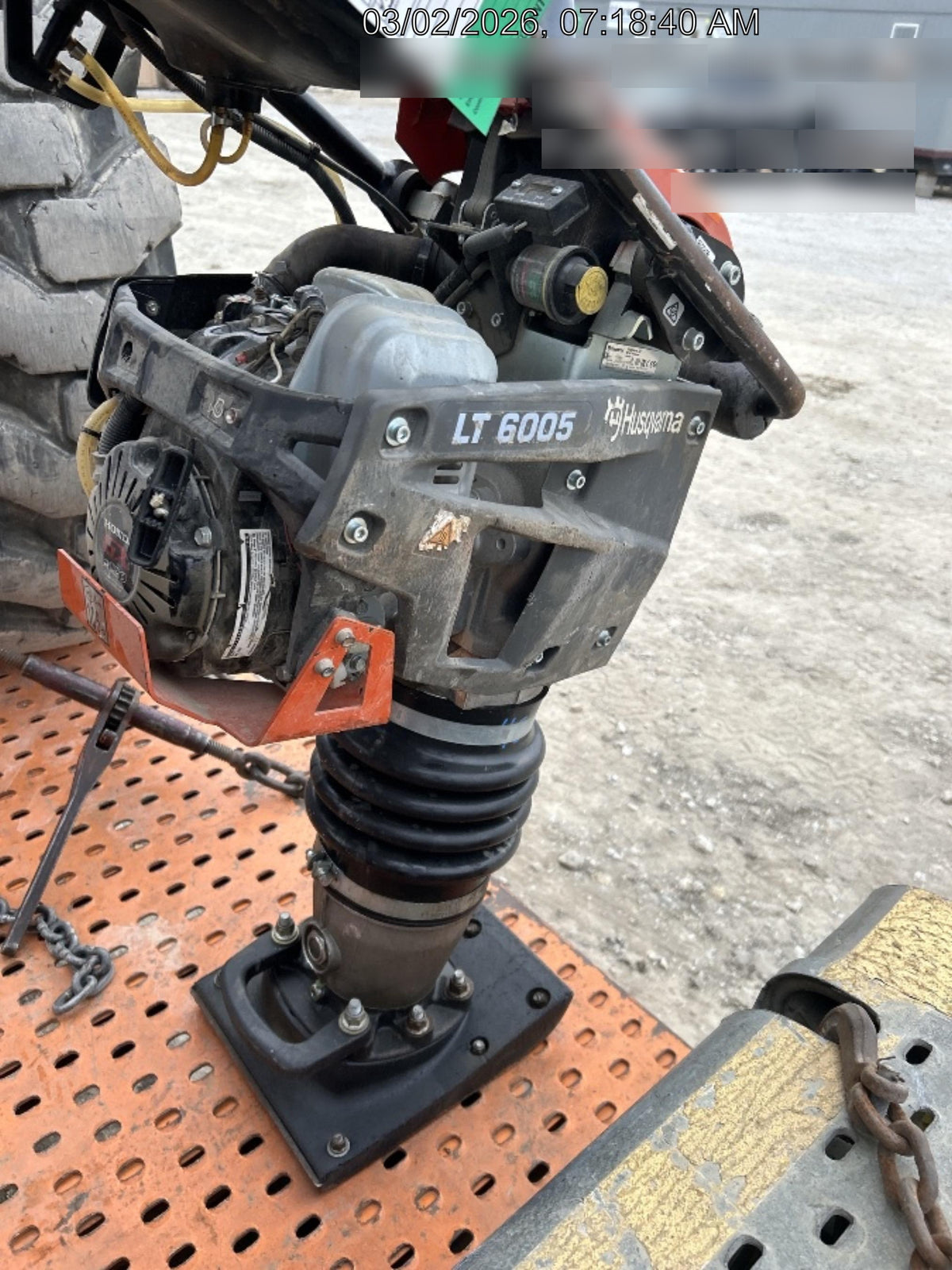 2024 HUSQVARNA LT6005