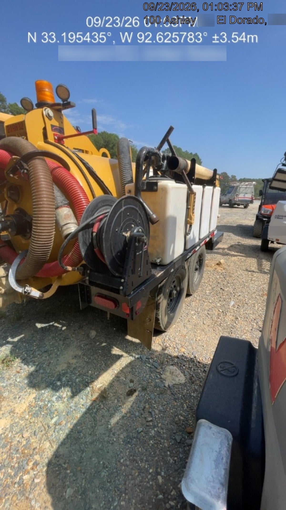 2022 Vac-Tron LP573XDT T4 Koehler Diesel Engine, 500 Gallon Debris Tank, x2 100 Gallon Water Tanks