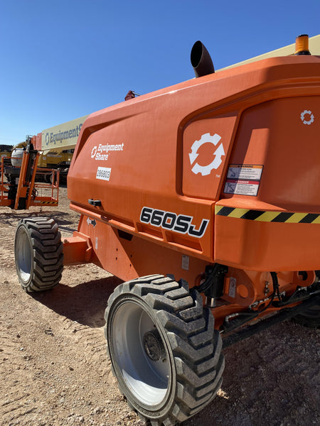 2022 JLG 660SJ