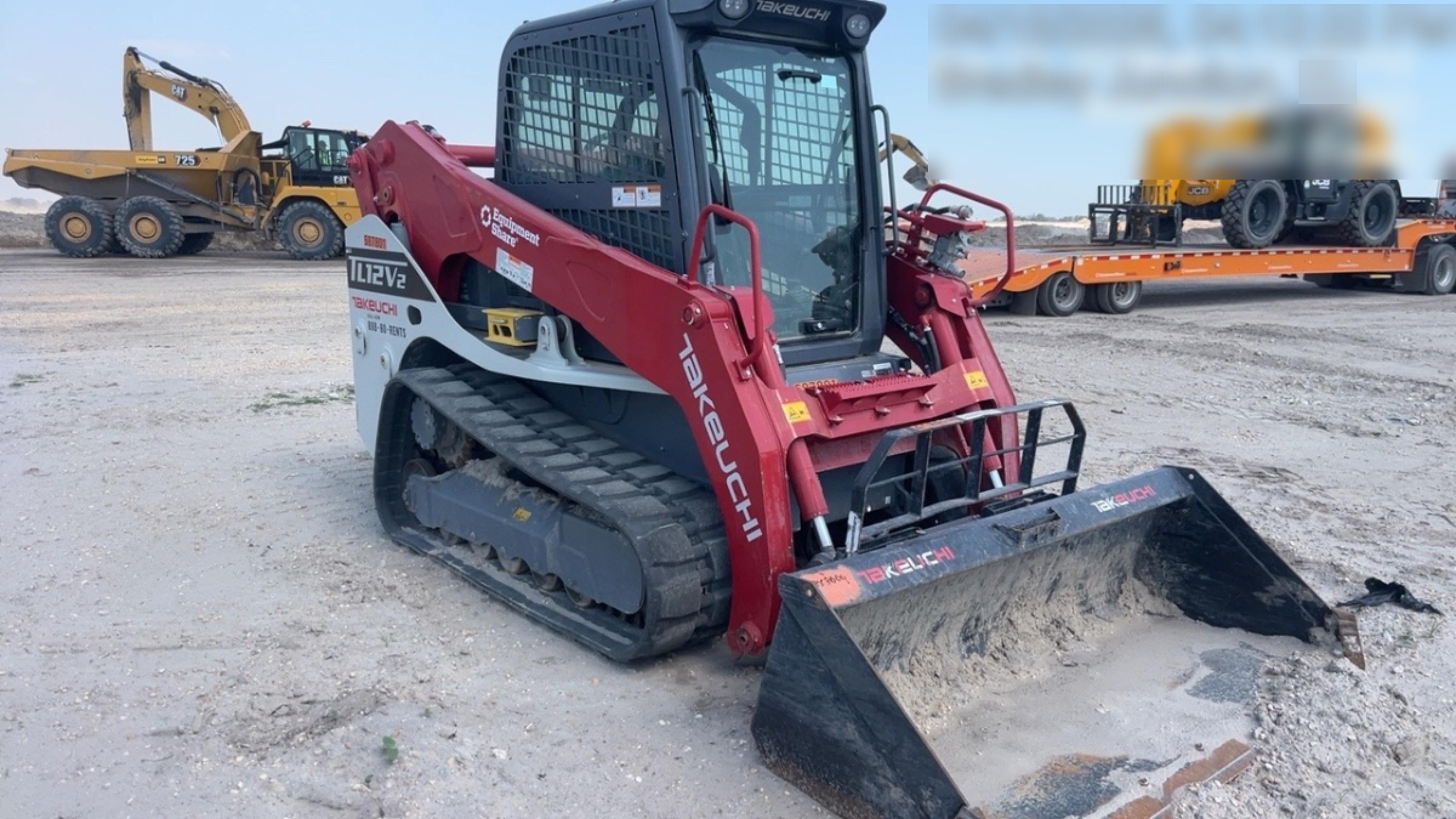 2025 TAKEUCHI TL12V2-CR