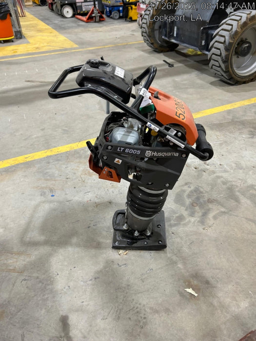 2025 HUSQVARNA LT6005