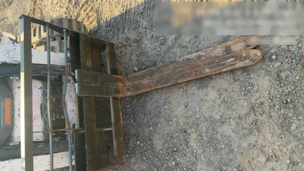 2026 ARROW MATERIAL HANDLING 48" Pallet Forks - Arrow