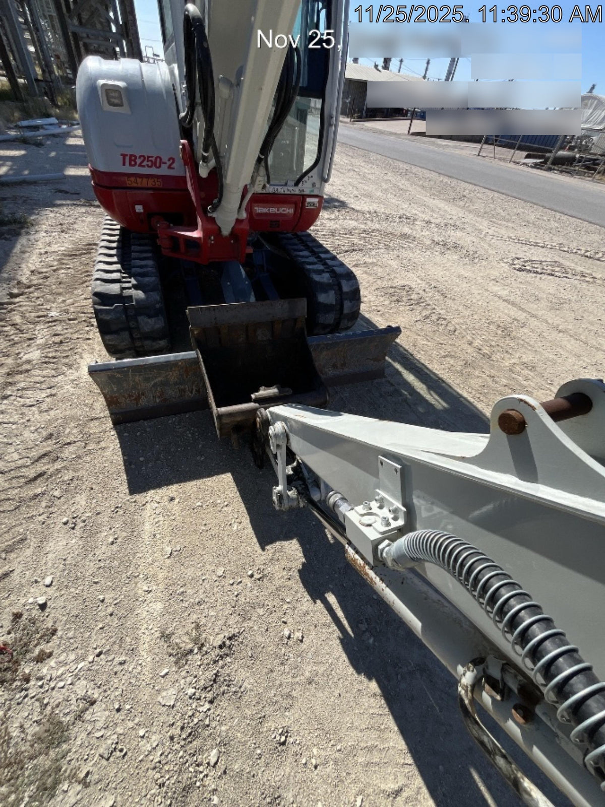 2025 TAKEUCHI TB250-2CR
