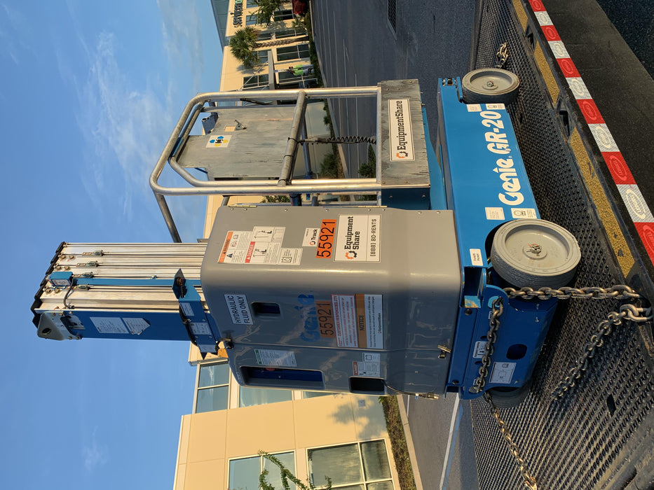 2019 GENIE GR-20