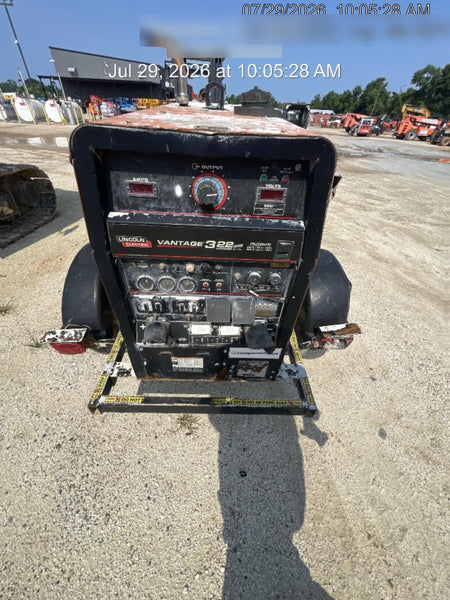 2021 Lincoln Electric Vantage 322 Vantage 322 Ready Pak 3 w/ Decals, ORANGE (includes trailer, cable rack, fender light kit) NO Telematics