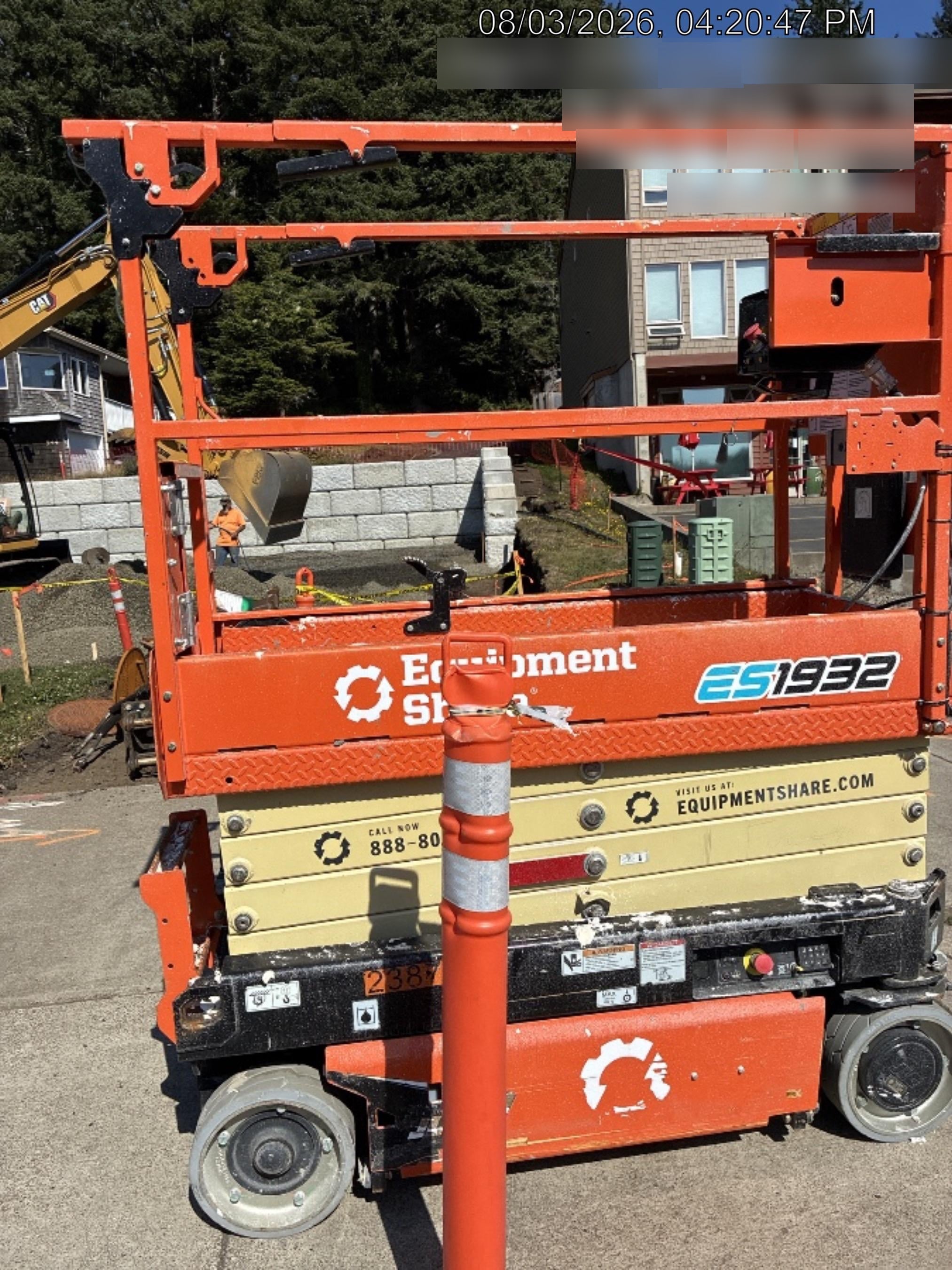 2022 JLG ES1932