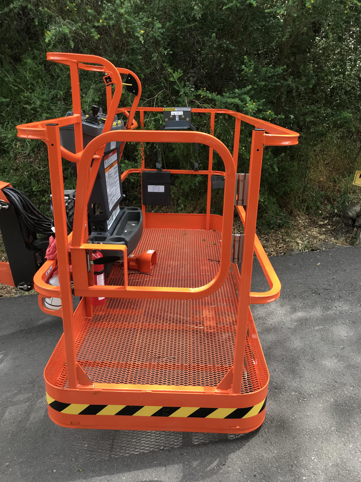 2022 JLG 1350SJP