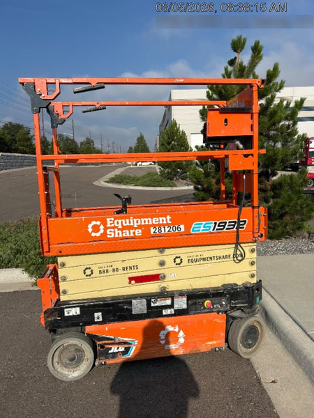 2022 JLG ES1932