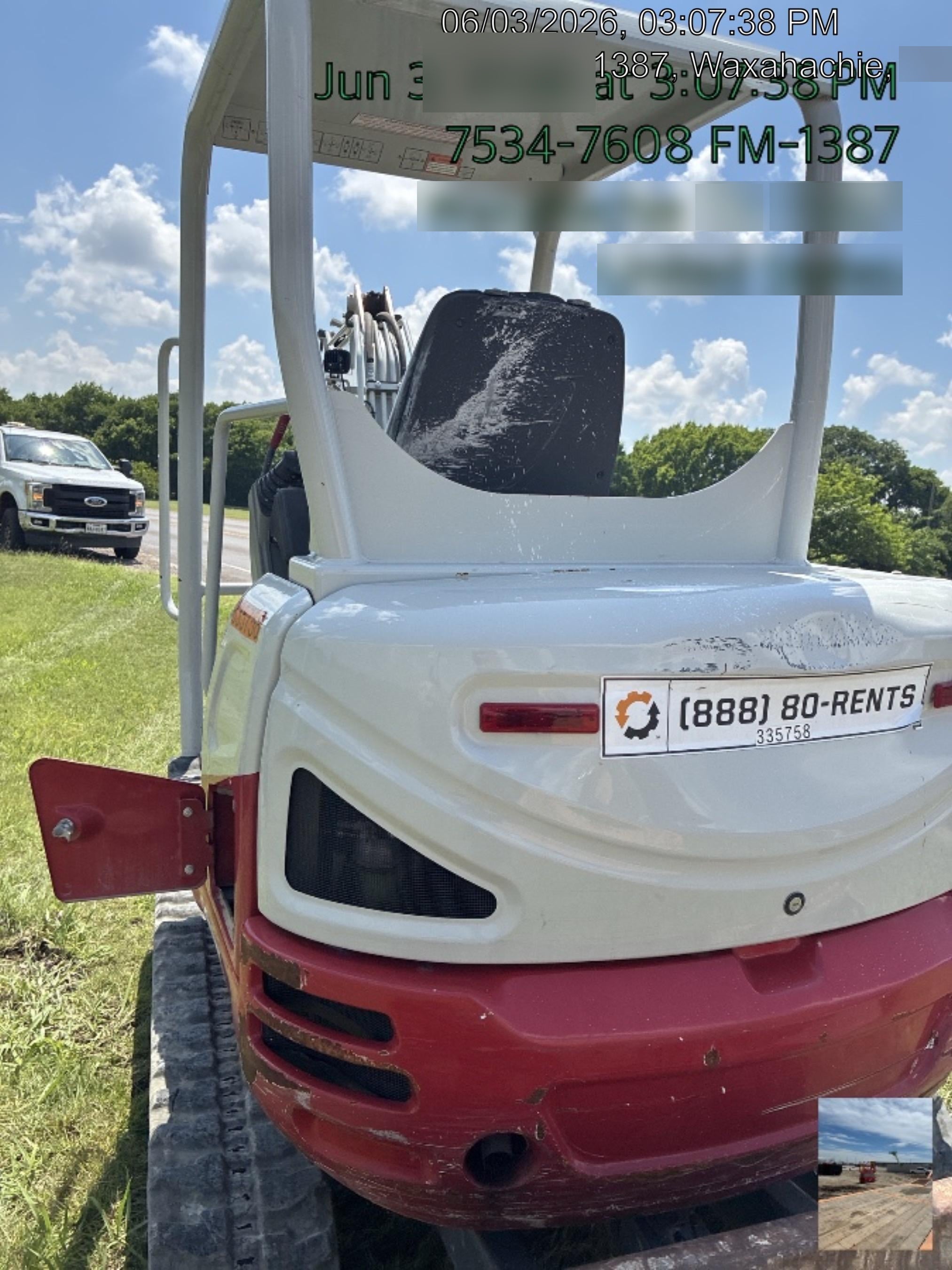 2023 TAKEUCHI TB235-2R