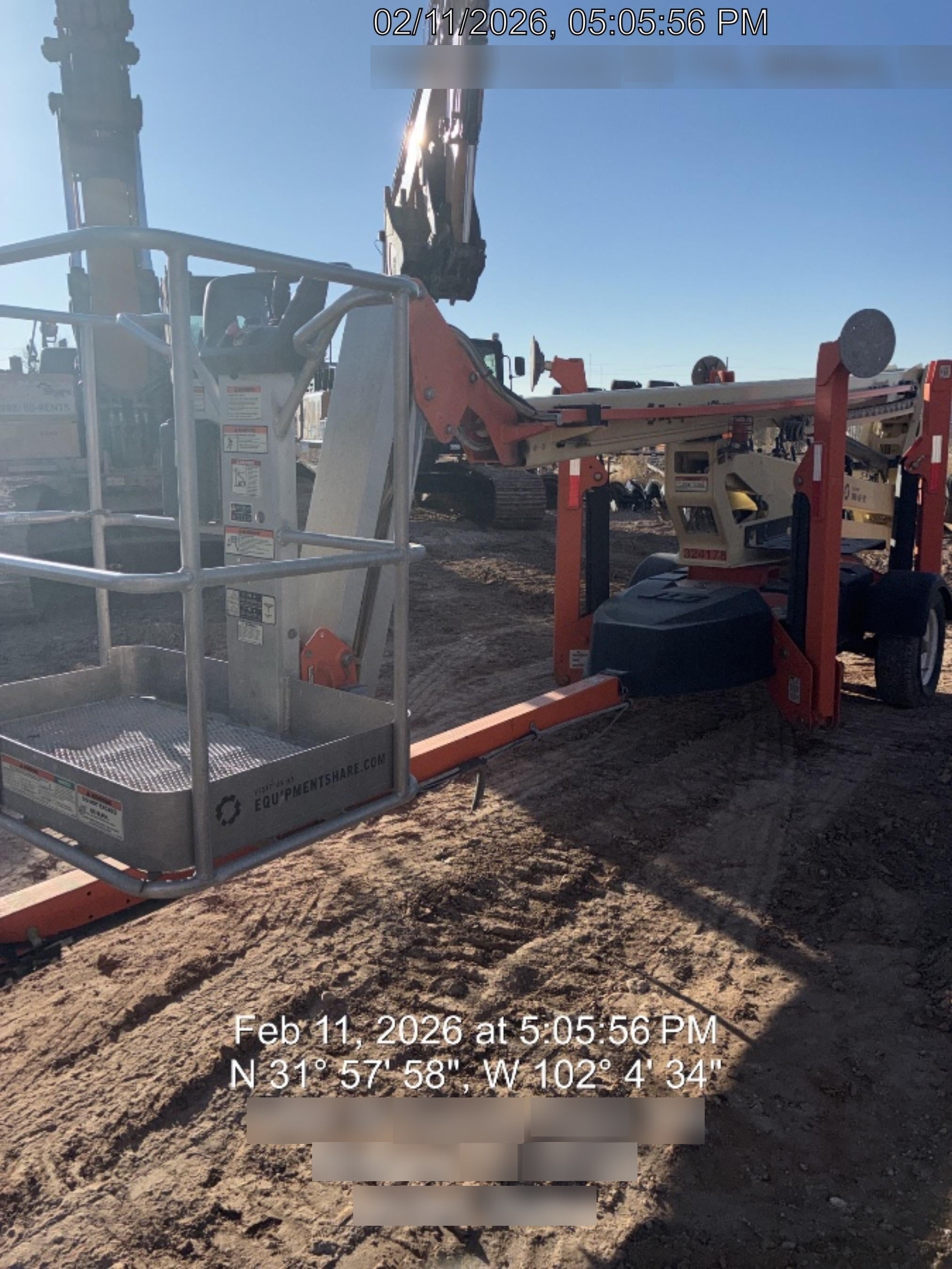 2023 JLG T500J