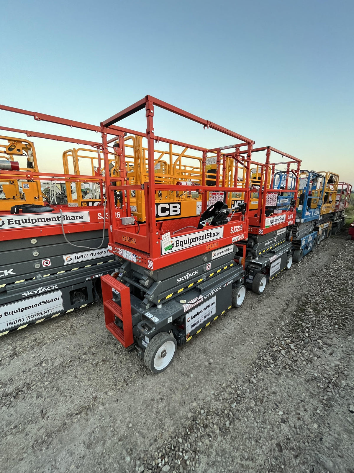 2023 SKYJACK SJ3219