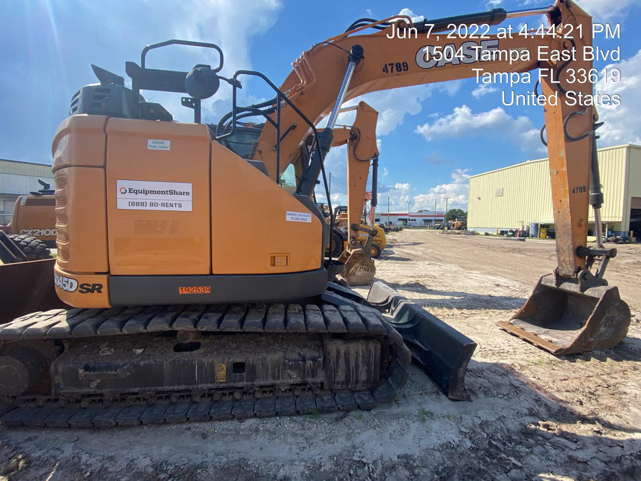 2016 CASE 36" Bucket - Case