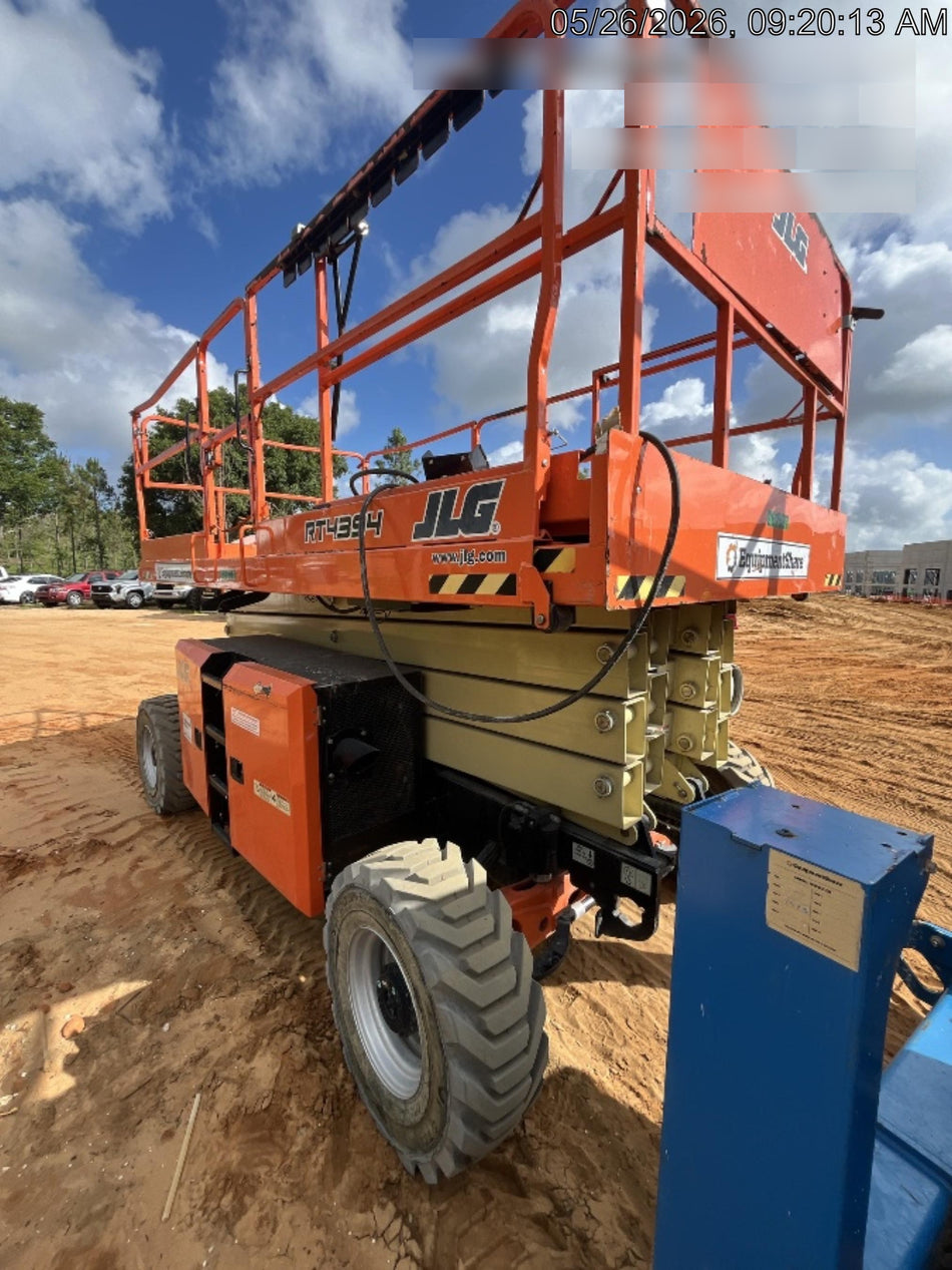 2022 JLG 4394RT