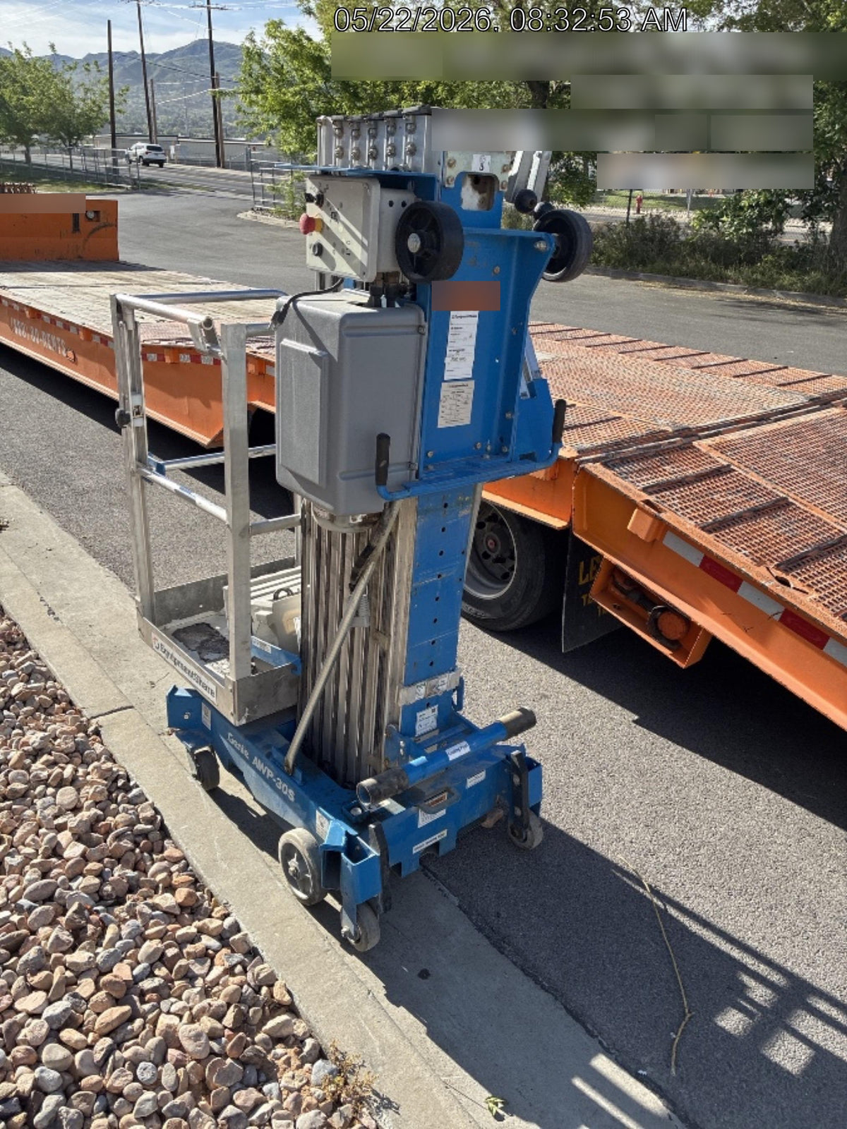 2019 GENIE AWP-30S