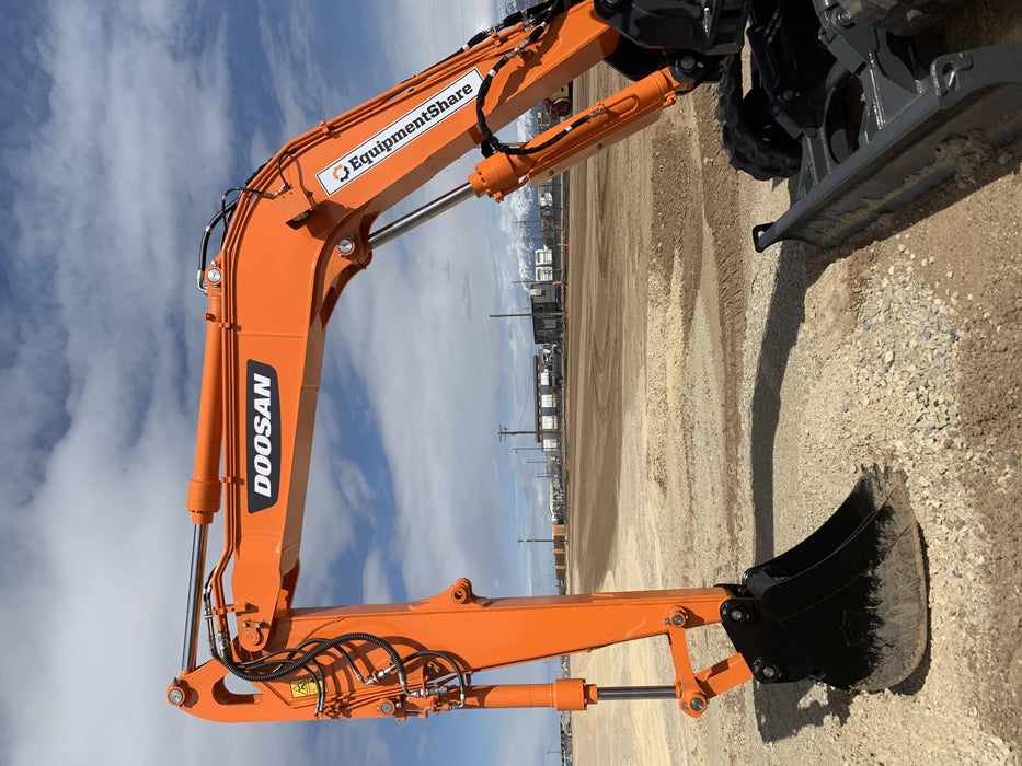 2020 DOOSAN DX85R-3