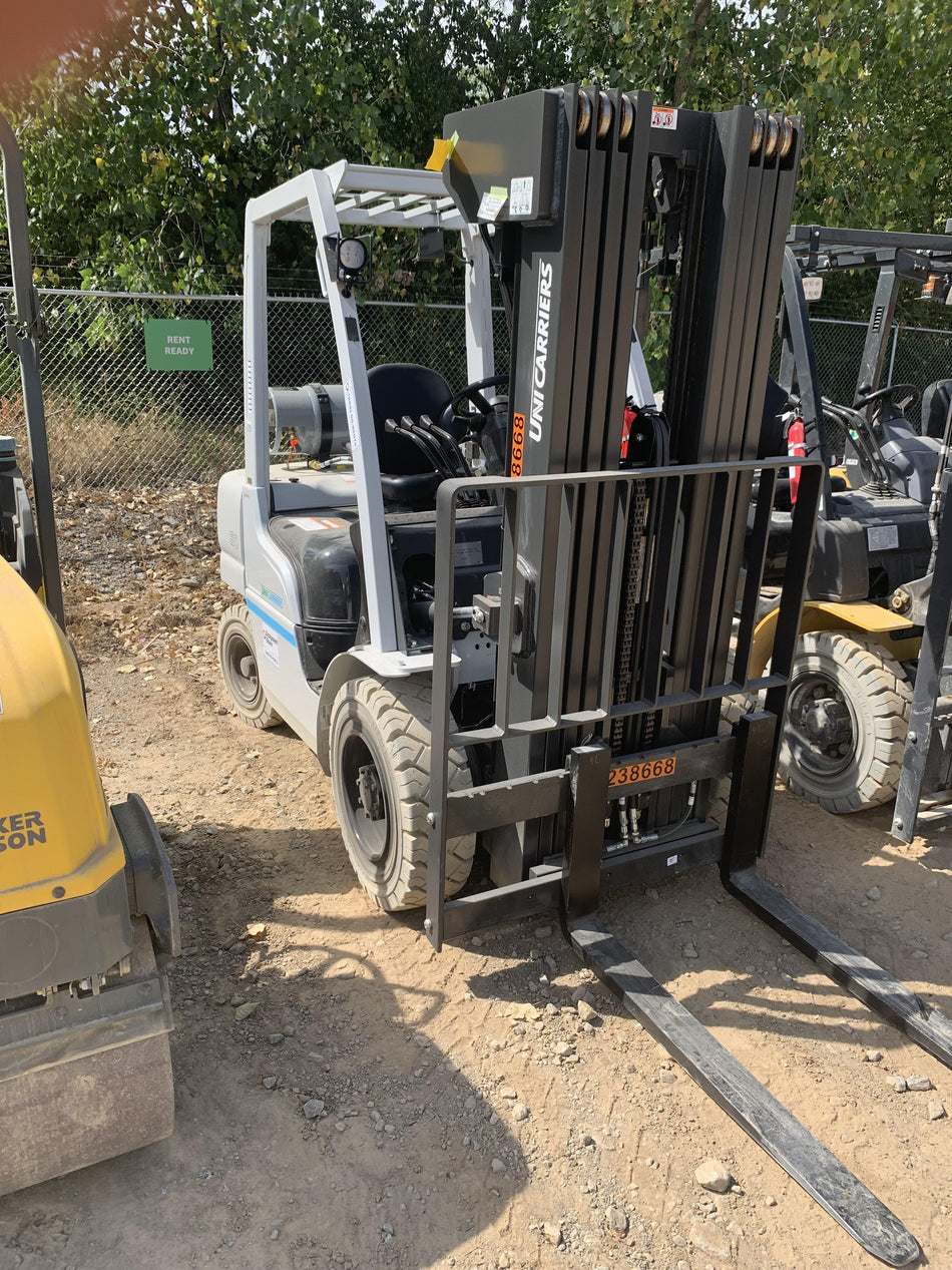 2022 UNICARRIER MUG1F2A30DV QUAD