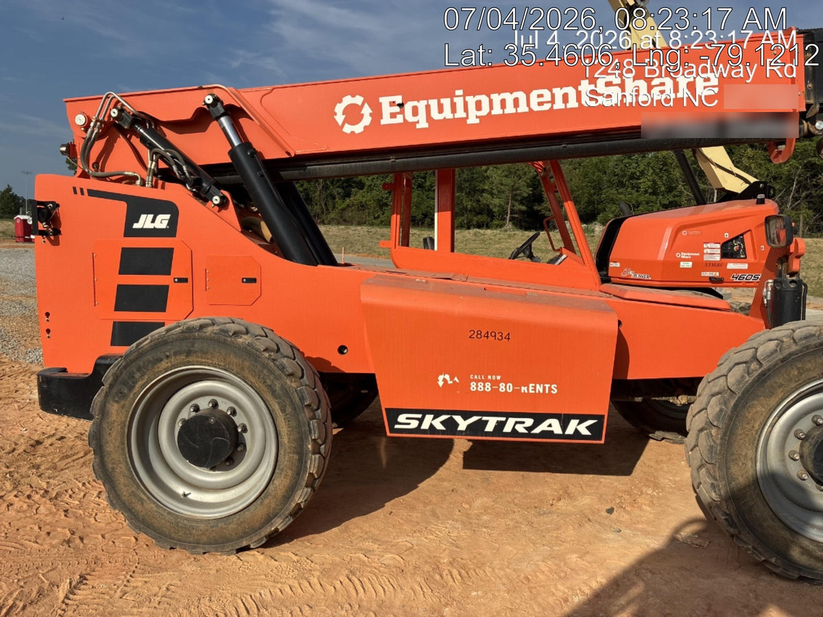 2022 SKYTRAK 8042