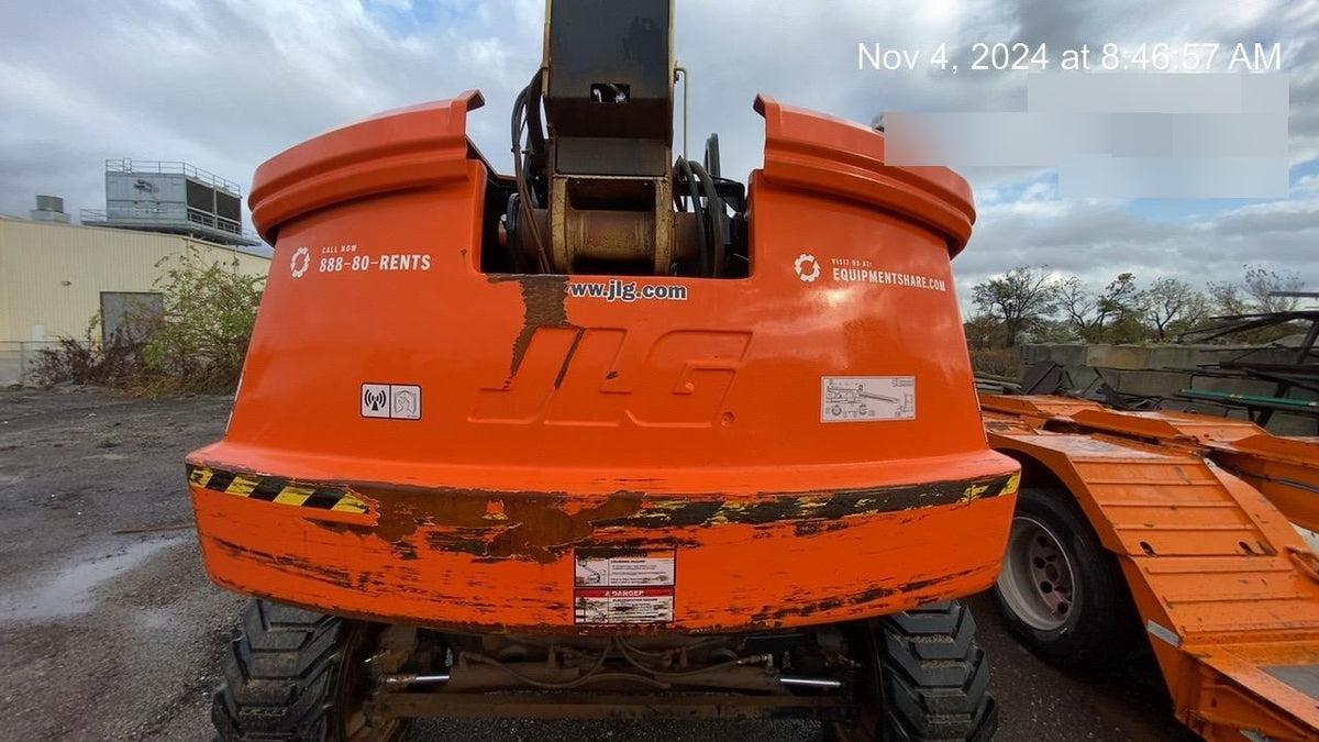 2023 JLG 660SJ