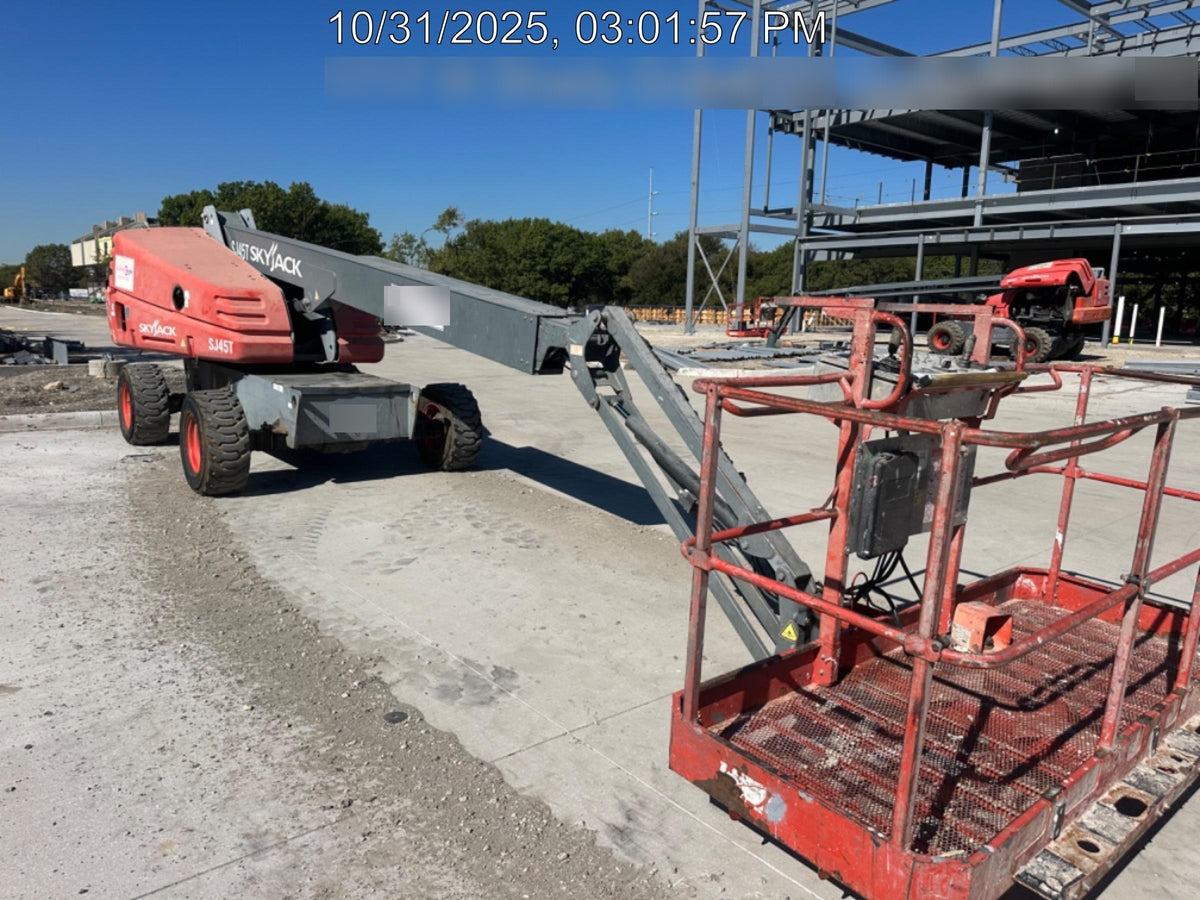 2016 SKYJACK SJ45T+