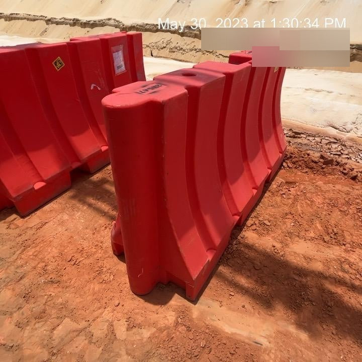 2022 HOUSTON BARRICADE WFB42