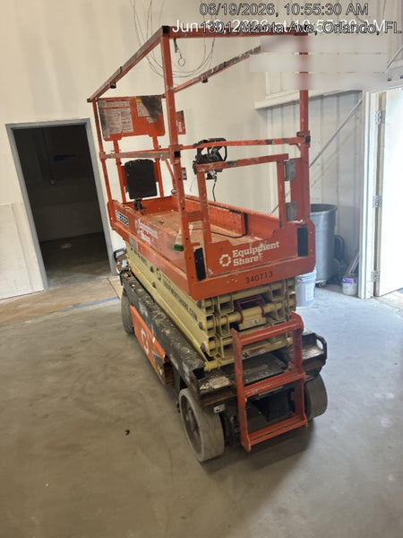 2023 JLG ES2632