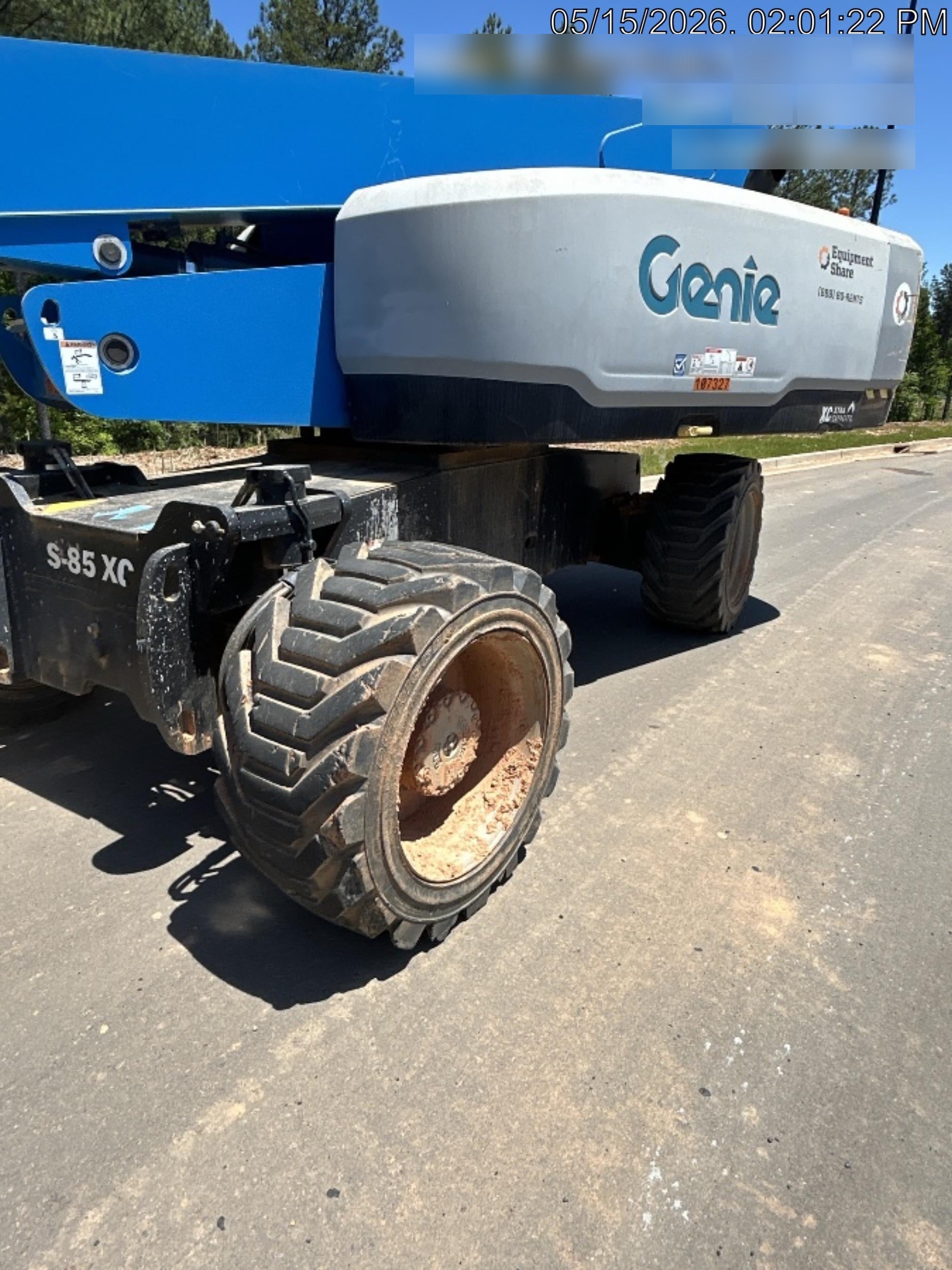 2020 Genie S-85 XC FF Tires, Beacon, 12kw Generator