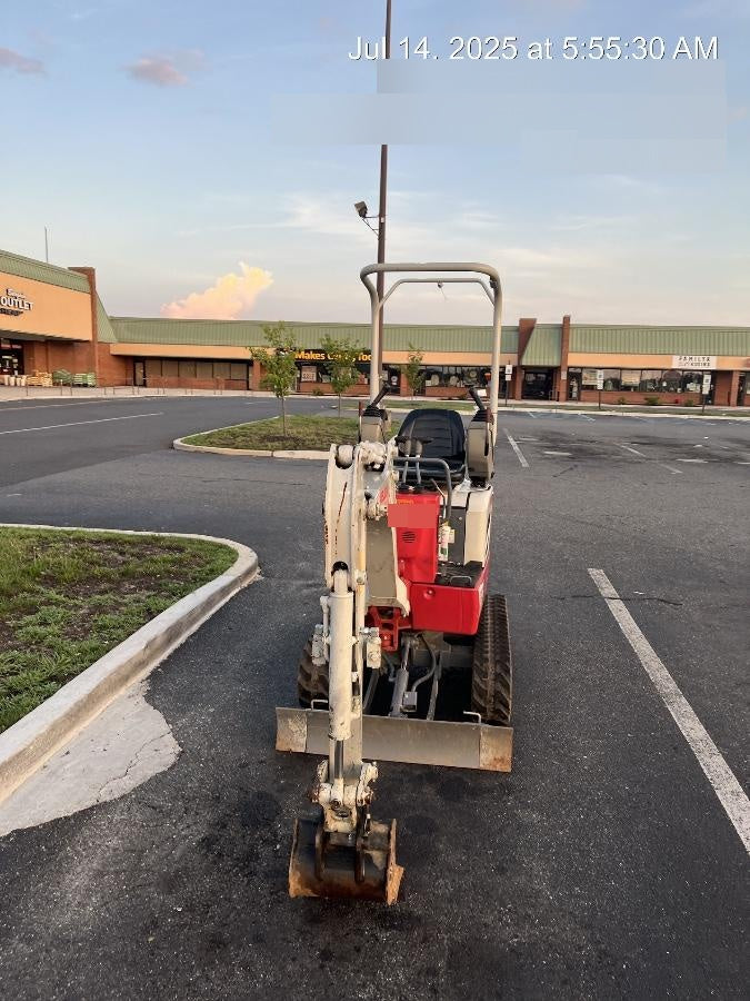 2022 TAKEUCHI TB210R