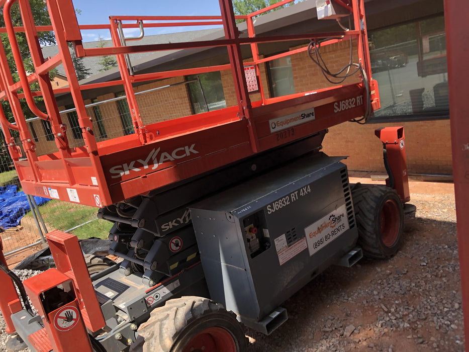 2018 SKYJACK SJ6832 RT