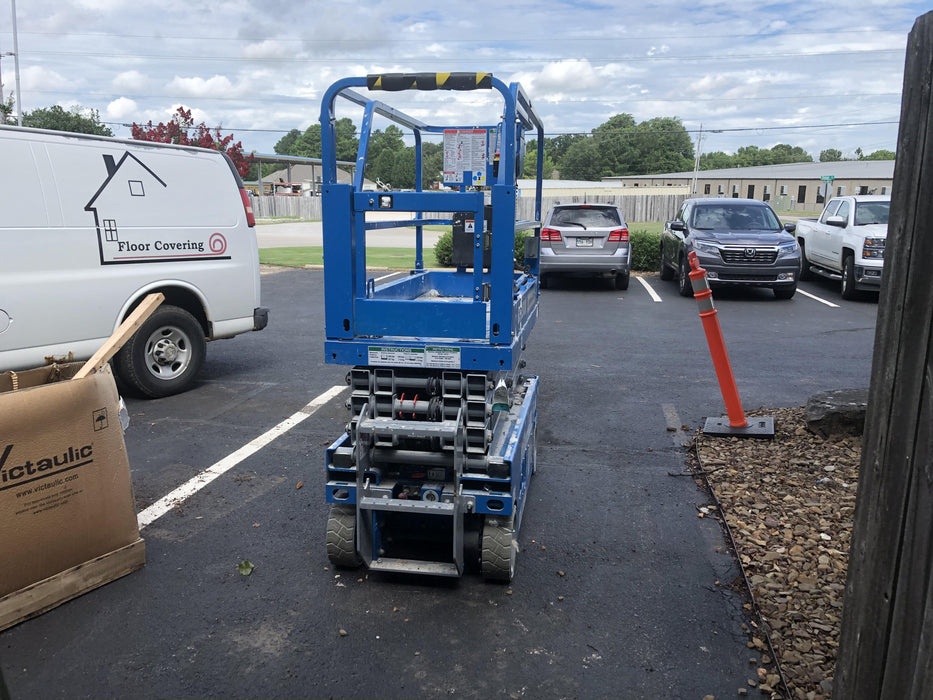 2020 Genie GS-1930 Solid Non Marking Tires, Beacon, Folding rails with half height swing gate