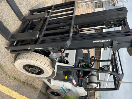 2022 UNICARRIER PF80N