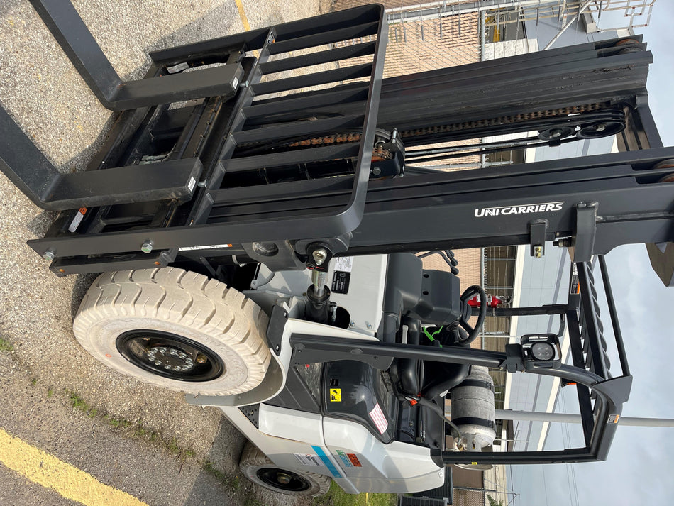 2022 UNICARRIER PF80N