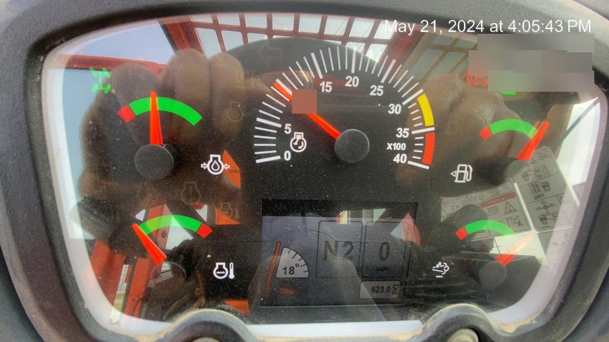 2022 JLG 1732