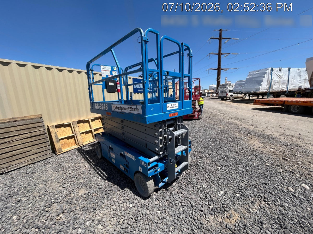 2022 GENIE GS-3246