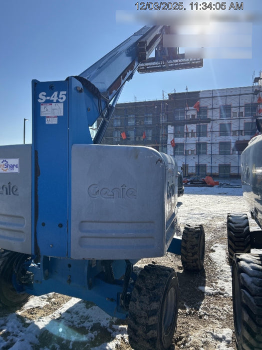 2017 GENIE S-45