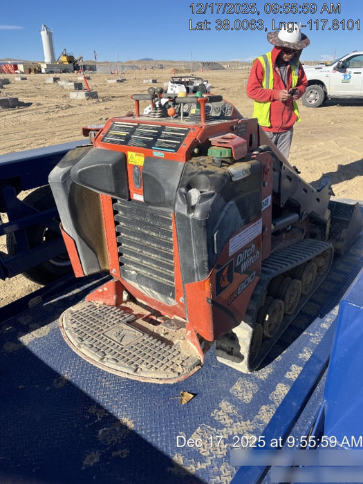 2019 DITCH WITCH SK800A