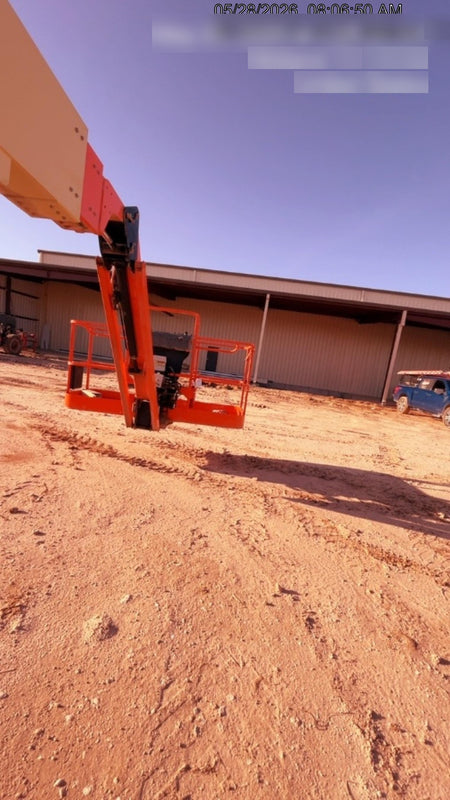 2022 JLG 860SJ