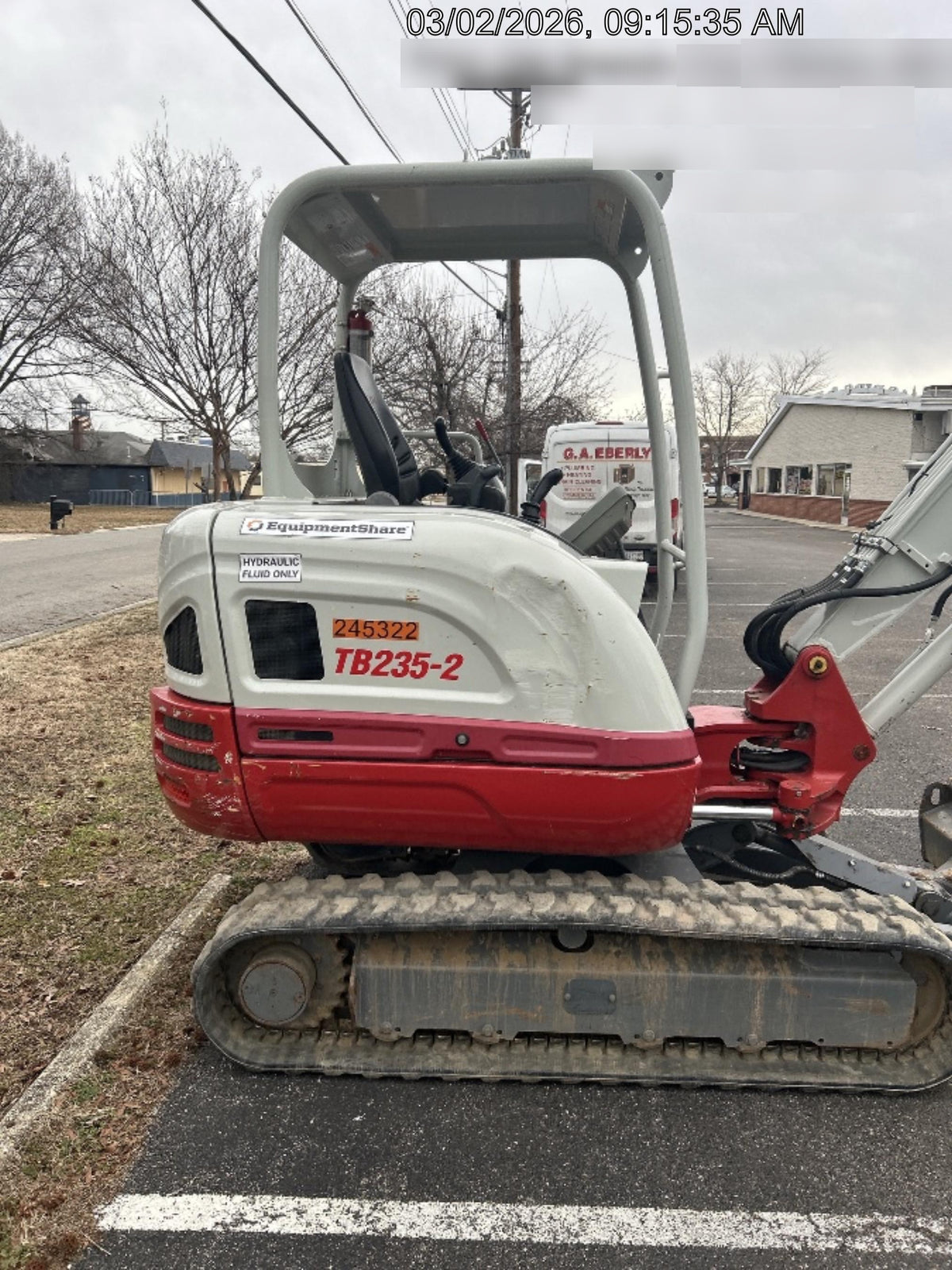 2022 TAKEUCHI TB235-2R