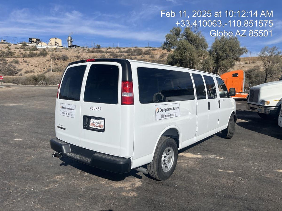 2025 CHEVROLET Express Van - Rental