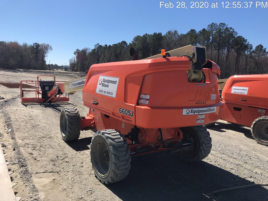 2019 JLG 660SJ