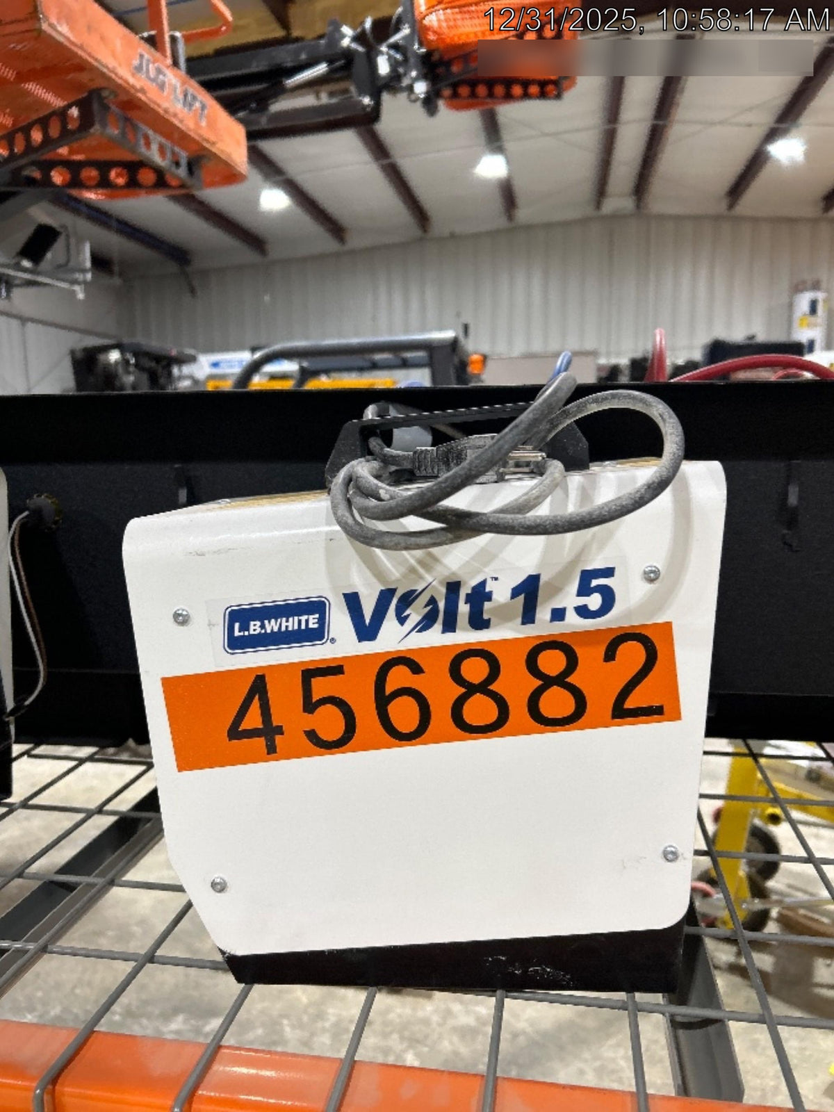 2024 LB WHITE Volt 1.5