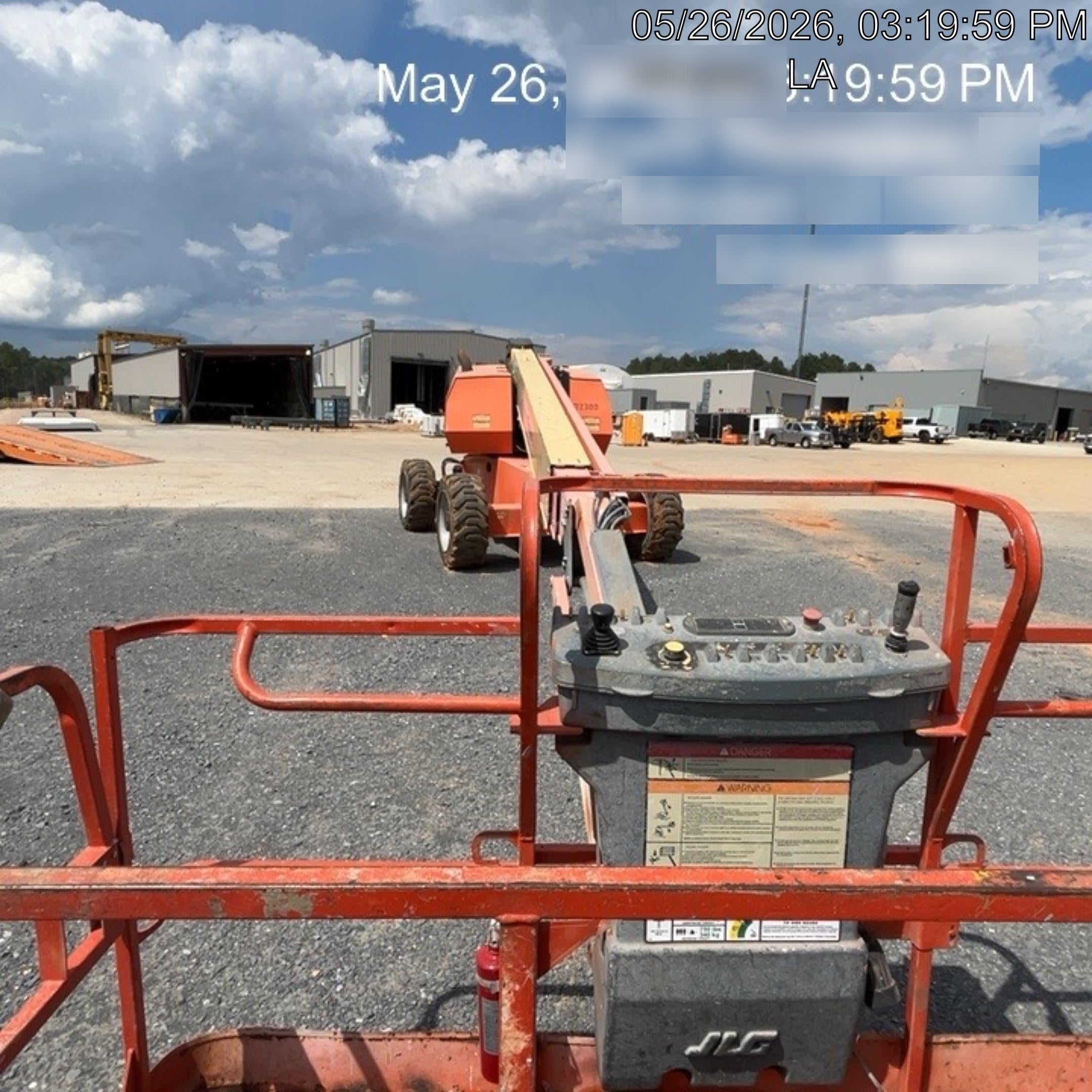 2016 JLG 660SJ