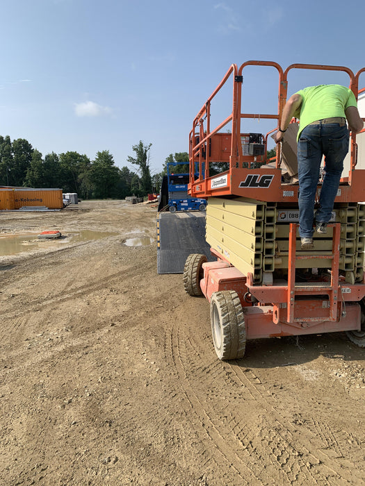 2007 JLG 4069LE Standard Rental Specs
