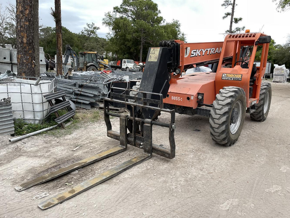 2017 Skytrak 6042 42' REACH, PALLET FORKS, 6k, FOAM FILLED TIRES