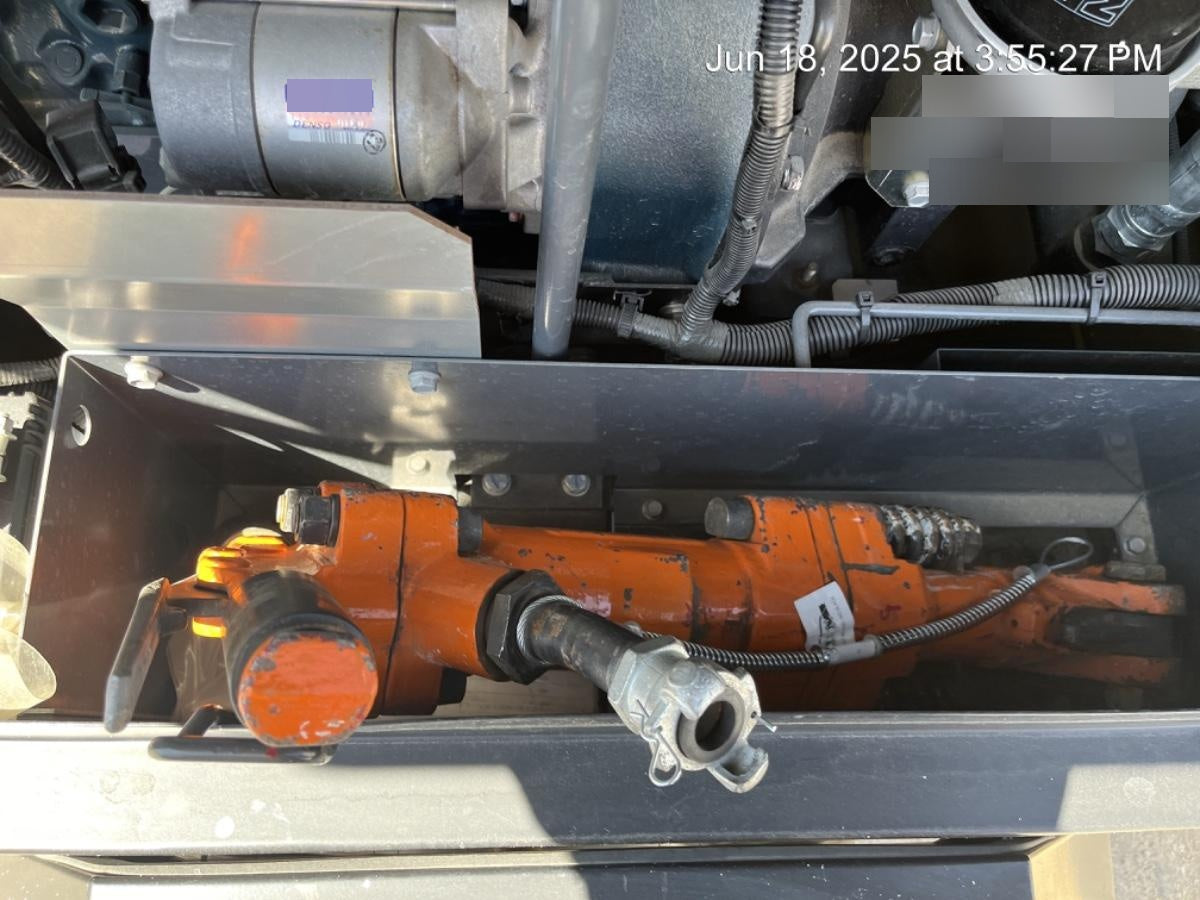 2021 MICHIGAN PNEUMATIC MP-30-1