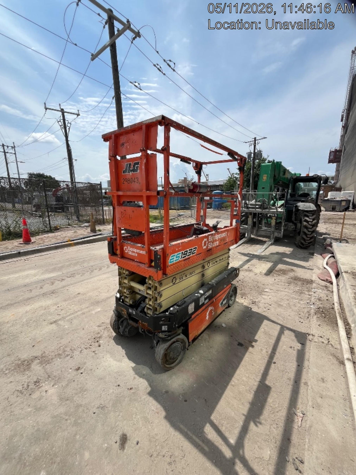2023 JLG ES1932