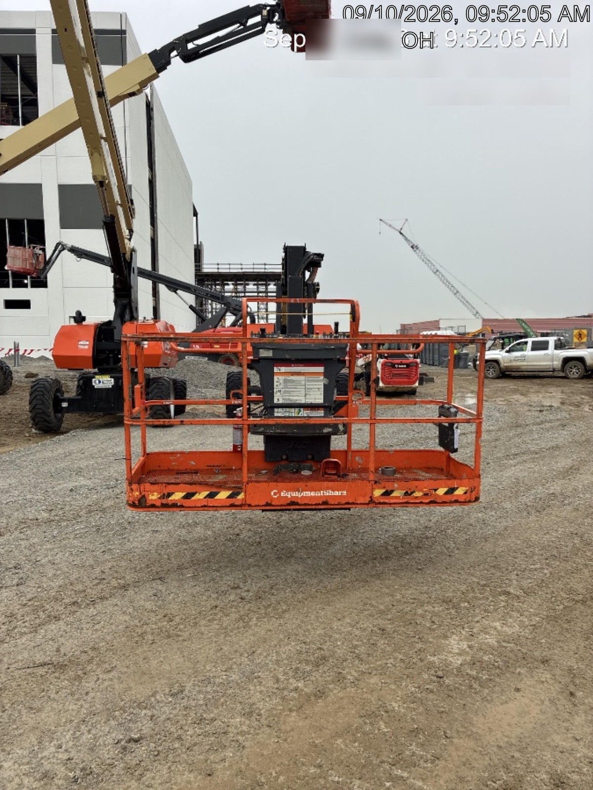 2023 JLG 860SJ