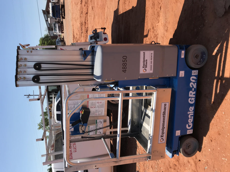 2019 GENIE GR-20